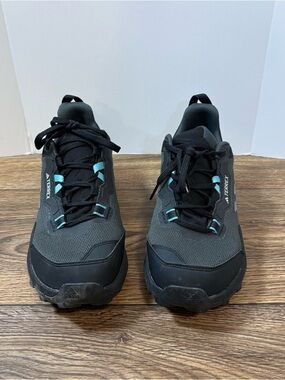 Women’s 8.5 Adidas Terrex Hiking Trail Shoes Continental Sole